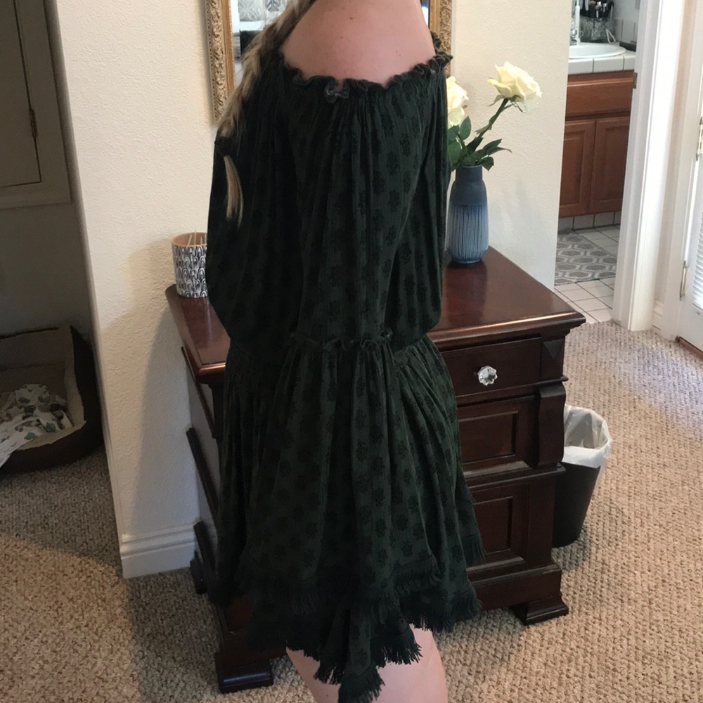 Dress - Picture 2 of 4